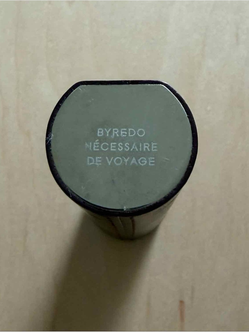 Byredo Green Travel Case - NÉCESSAIRE DE VOYAGE - chocolate brown